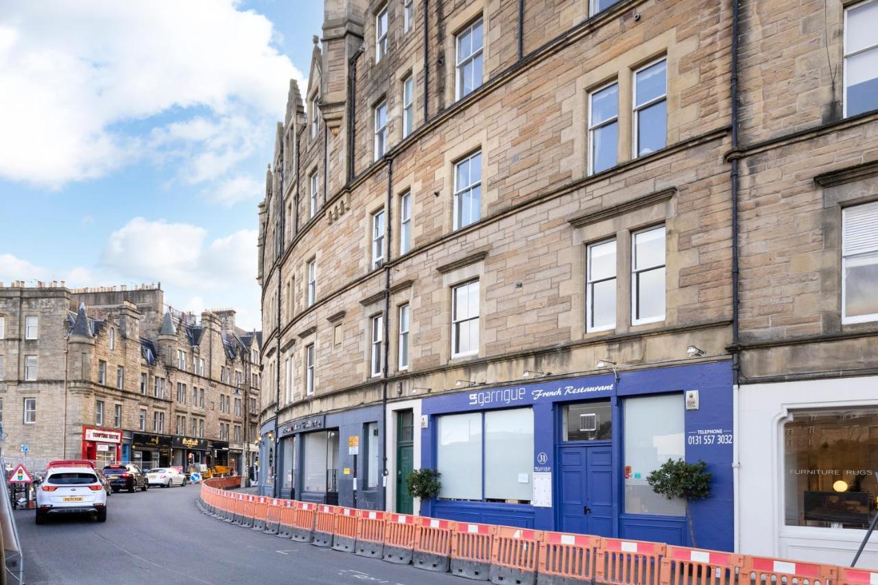 Joivy Old Town 1-Bed Apartment With Stunning Views Edinburgh Exterior photo